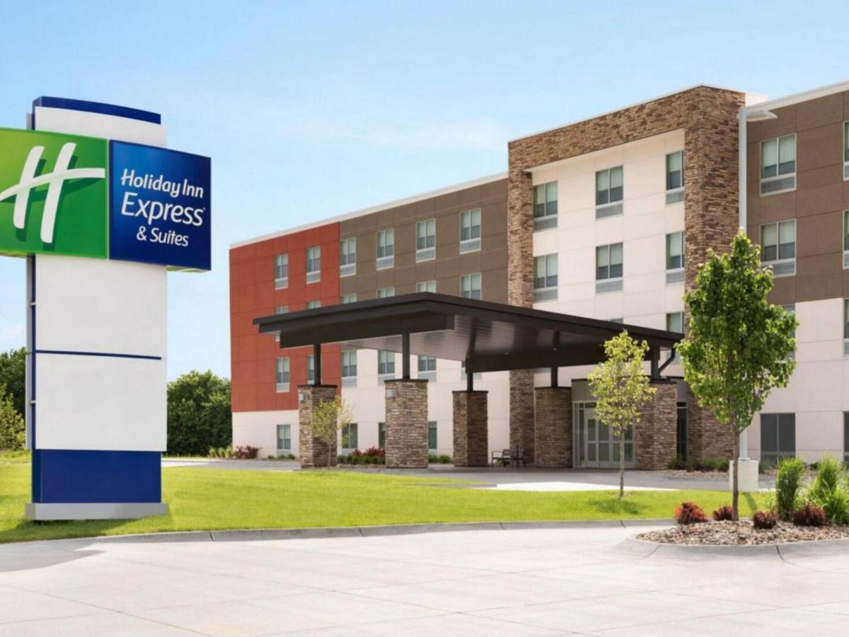 Holiday Inn Express & Suites - Dallas Market Center By Ihg Buitenkant foto